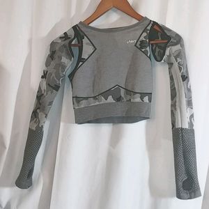 Uzavy Yoga Crop Top in "Diva" Grey Camo